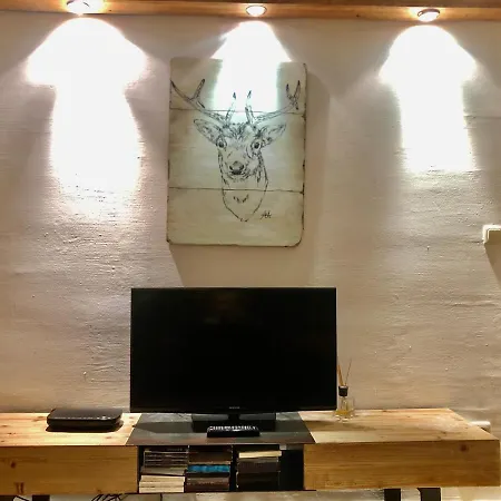 Small & Cozy 2 Bedroom By Belle Apartamento Kitzbühel