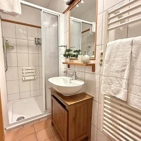 Small & Cozy 2 Bedroom By Belle Apartment Kitzbuhel