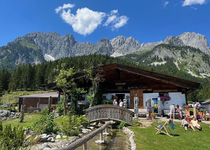 Small & Cozy 2 Bedroom By Belle Lejlighed